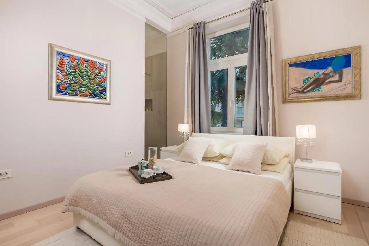 Villa Sokol Apartments Opatija Center