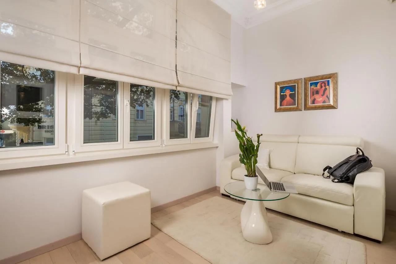Villa Sokol Apartments Opatija Center 0*,