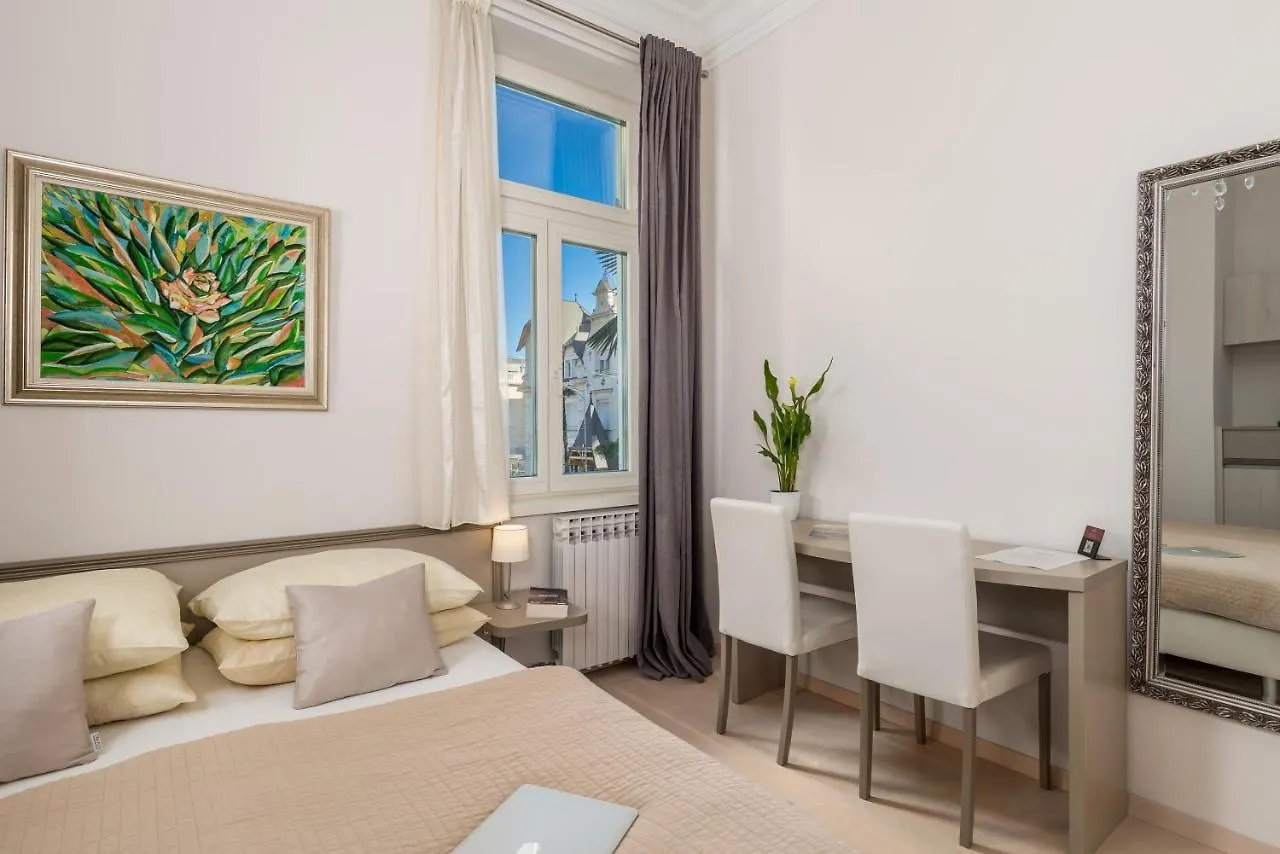 Villa Sokol Apartments Opatija Center